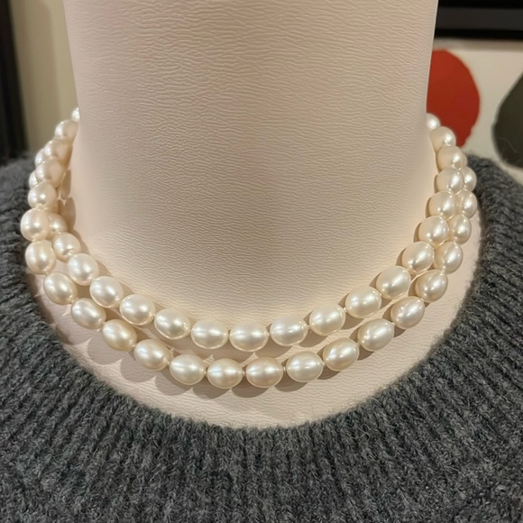 Slane & Slane Double Strand Pearl Choker Necklace - Picture 4 of 7